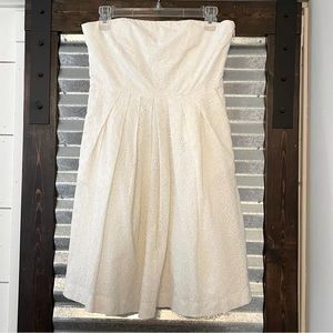 Gap white strapless dress size 6